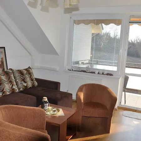 아파트 Apartman Panorama *