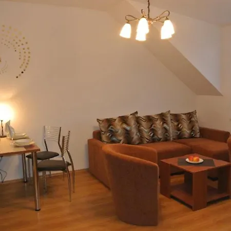 Apartman Panorama * Podhájska